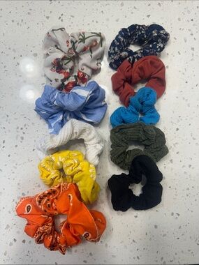 Fabric Hair Scrunchies - Multicolor
